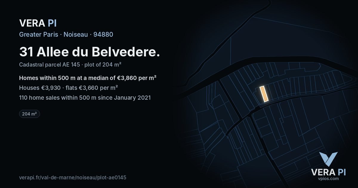 31 Allee du Belvedere, Noiseau at night – the plot lit, the parcels around coloured by the prices near them