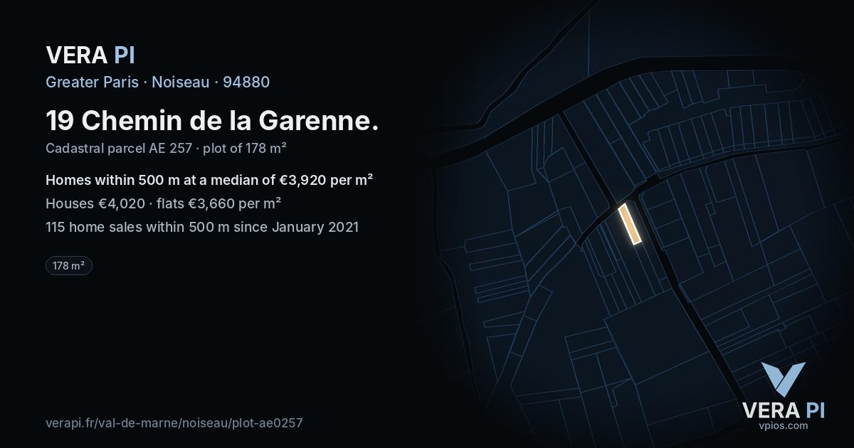 19 Chemin de la Garenne, Noiseau at night – the plot lit, the parcels around coloured by the prices near them