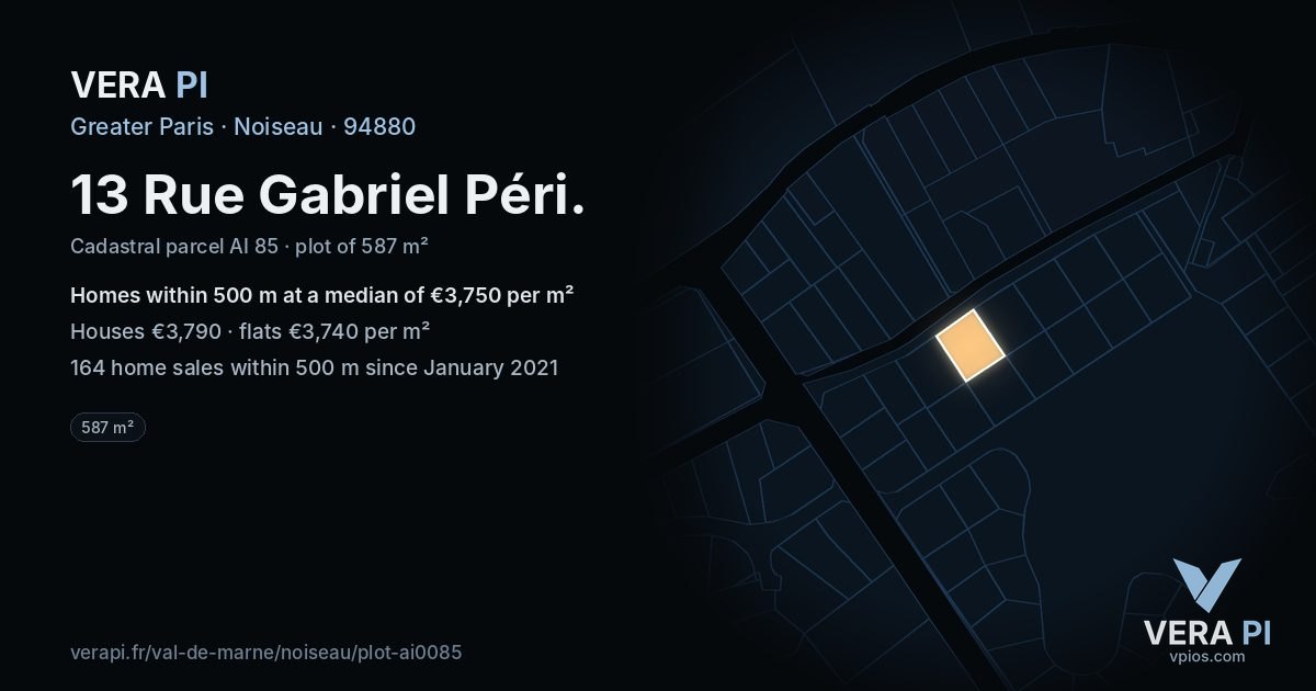 13 Rue Gabriel Péri, Noiseau at night – the plot lit, the parcels around coloured by the prices near them