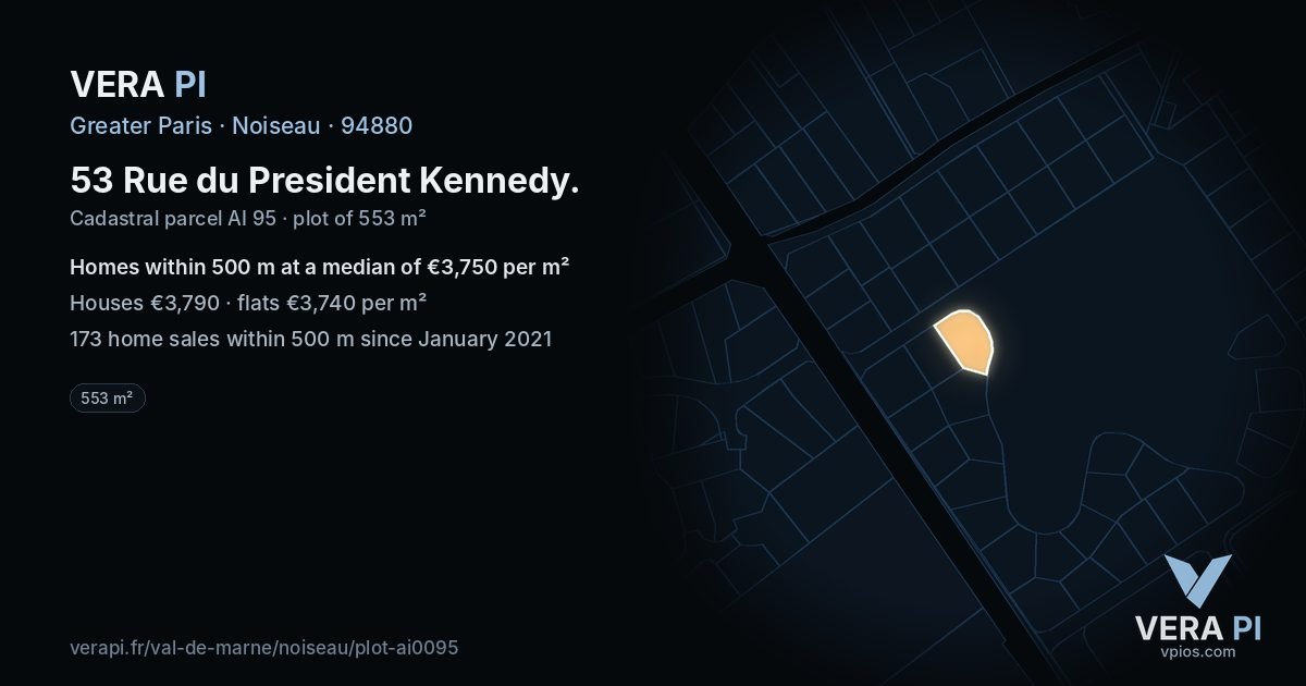 53 Rue du President Kennedy, Noiseau at night – the plot lit, the parcels around coloured by the prices near them