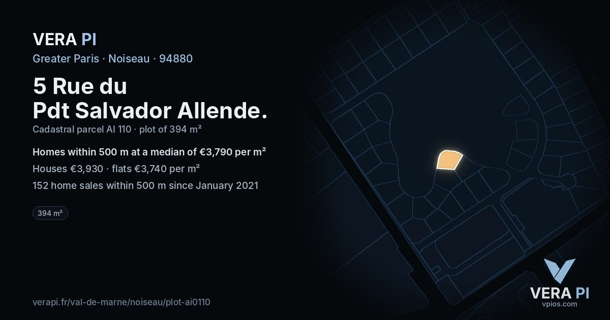 5 Rue du Pdt Salvador Allende, Noiseau at night – the plot lit, the parcels around coloured by the prices near them