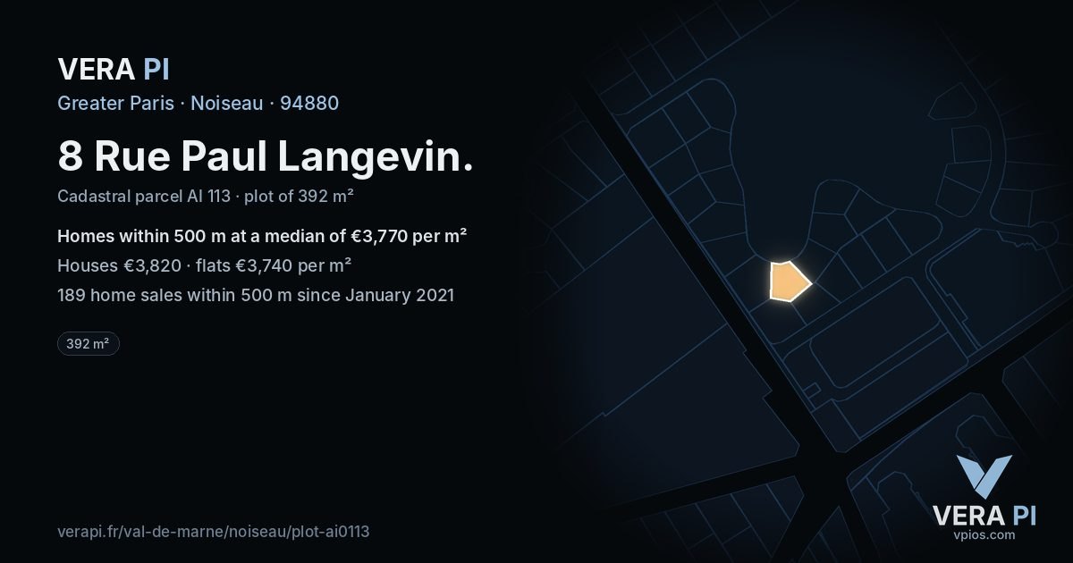 8 Rue Paul Langevin, Noiseau at night – the plot lit, the parcels around coloured by the prices near them