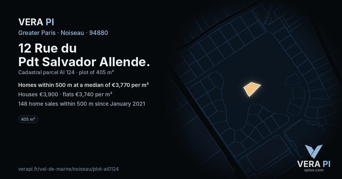 12 Rue du Pdt Salvador Allende, Noiseau at night – the plot lit, the parcels around coloured by the prices near them