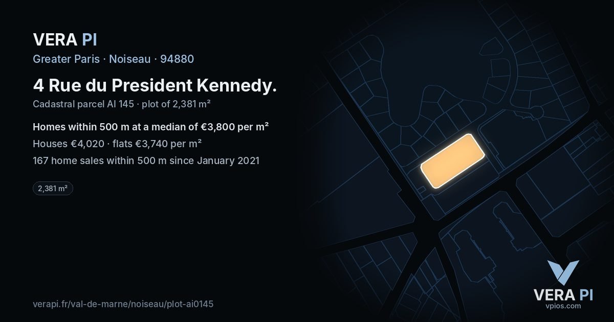 4 Rue du President Kennedy, Noiseau at night – the plot lit, the parcels around coloured by the prices near them