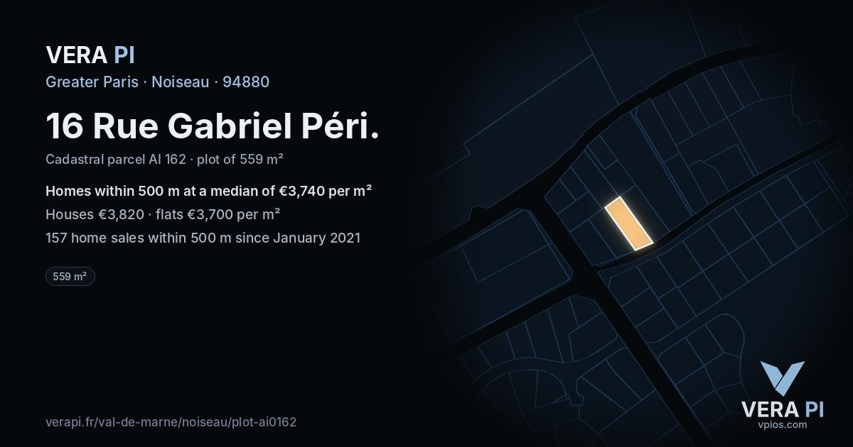 16 Rue Gabriel Péri, Noiseau at night – the plot lit, the parcels around coloured by the prices near them