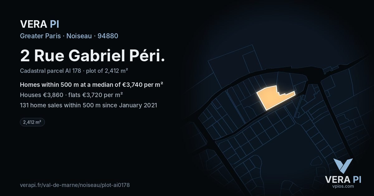 2 Rue Gabriel Péri, Noiseau at night – the plot lit, the parcels around coloured by the prices near them