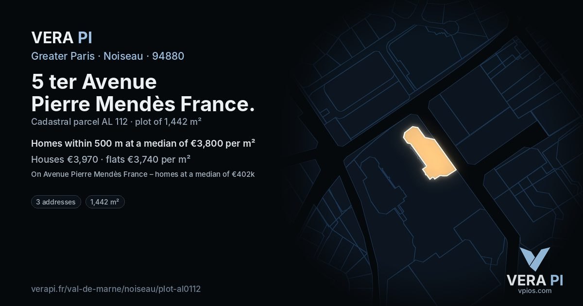 5 ter Avenue Pierre Mendès France, Noiseau at night – the plot lit, the parcels around coloured by the prices near them