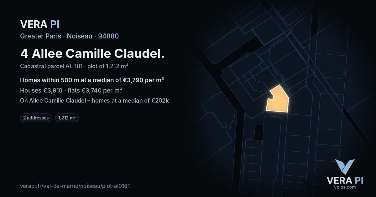 4 Allee Camille Claudel, Noiseau at night – the plot lit, the parcels around coloured by the prices near them