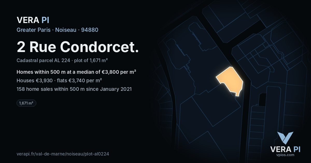 2 Rue Condorcet, Noiseau at night – the plot lit, the parcels around coloured by the prices near them