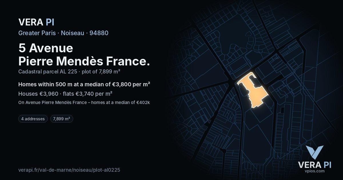 5 Avenue Pierre Mendès France, Noiseau at night – the plot lit, the parcels around coloured by the prices near them