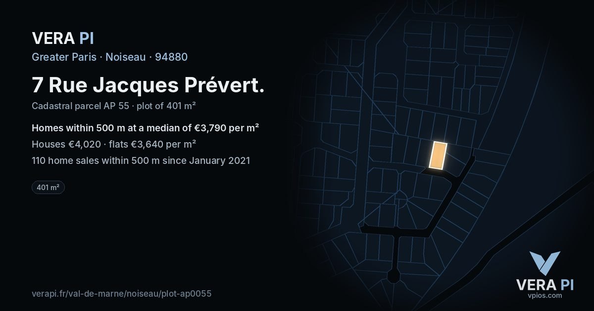 7 Rue Jacques Prévert, Noiseau at night – the plot lit, the parcels around coloured by the prices near them