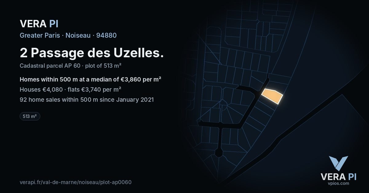 2 Passage des Uzelles, Noiseau at night – the plot lit, the parcels around coloured by the prices near them