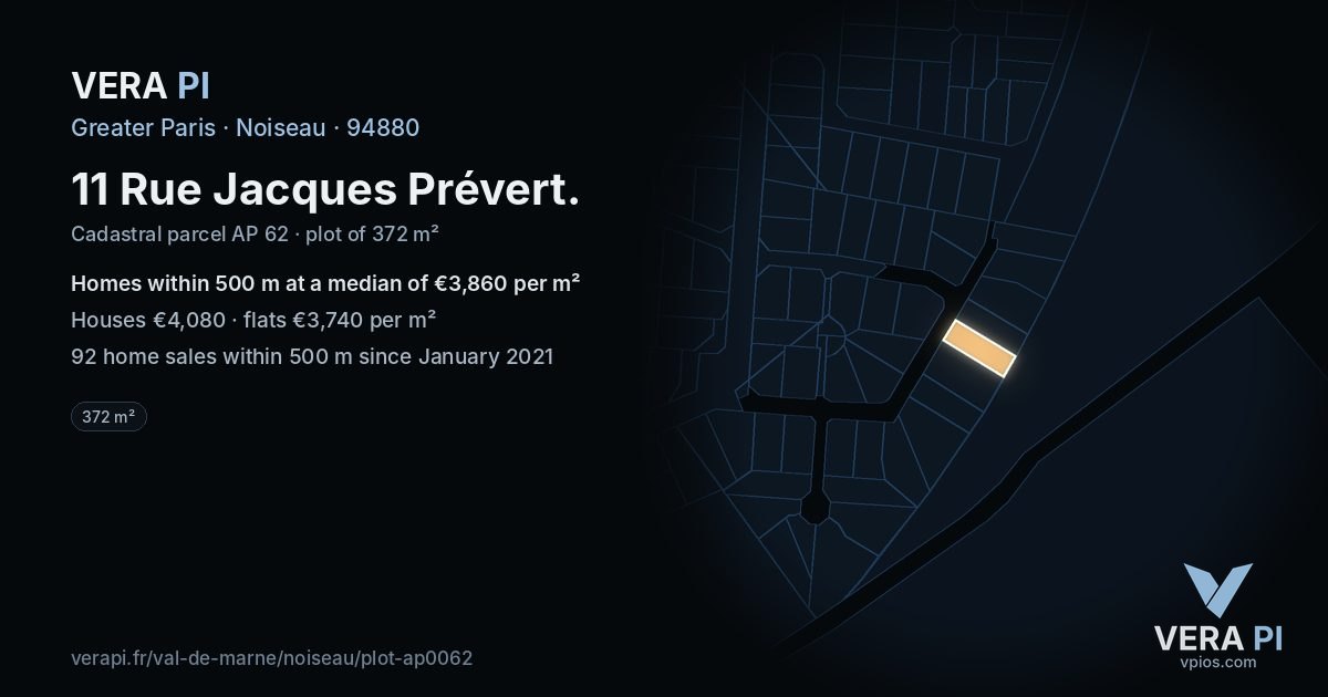 11 Rue Jacques Prévert, Noiseau at night – the plot lit, the parcels around coloured by the prices near them