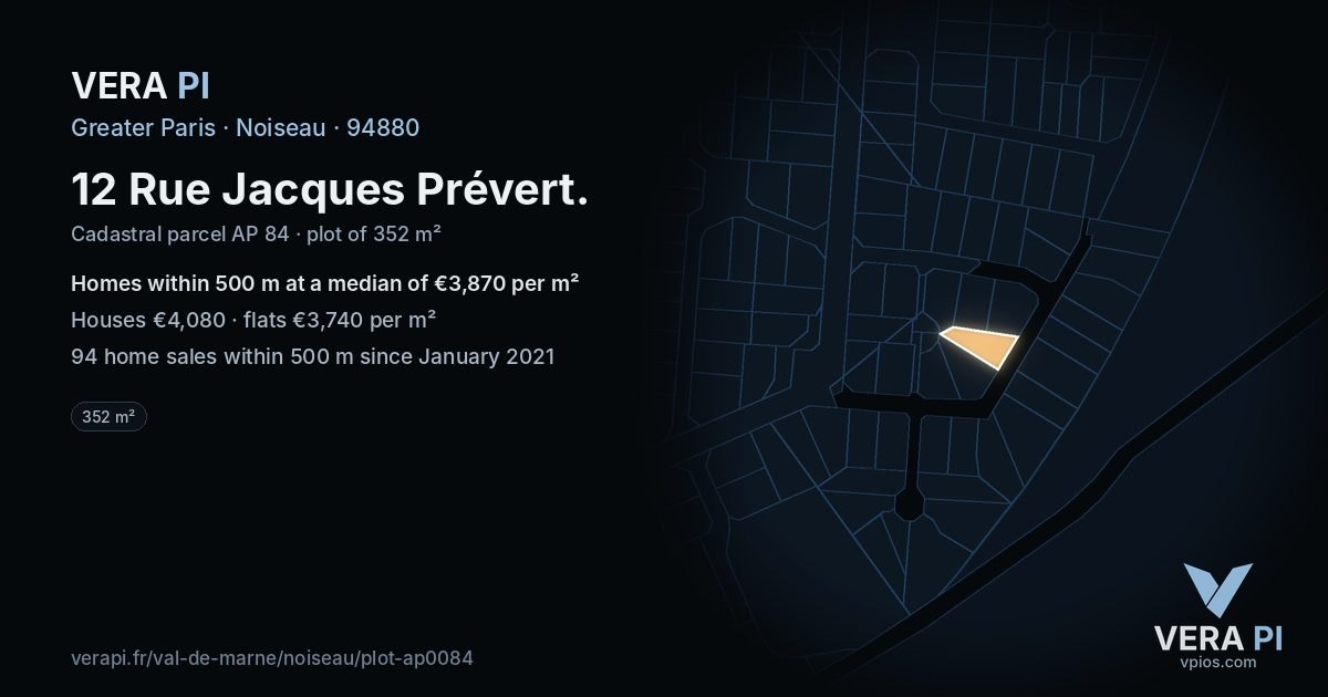 12 Rue Jacques Prévert, Noiseau at night – the plot lit, the parcels around coloured by the prices near them