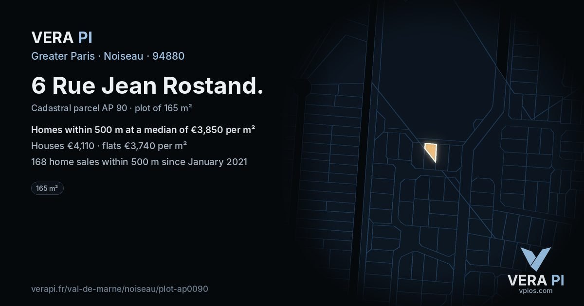 6 Rue Jean Rostand, Noiseau at night – the plot lit, the parcels around coloured by the prices near them