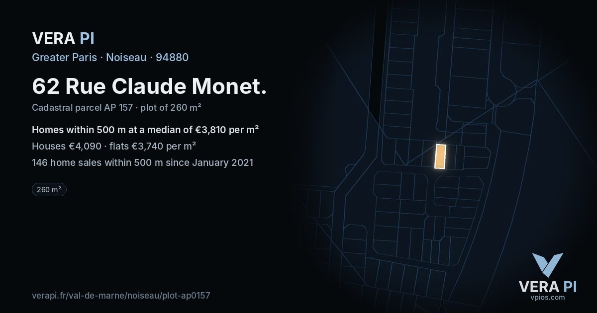 62 Rue Claude Monet, Noiseau at night – the plot lit, the parcels around coloured by the prices near them