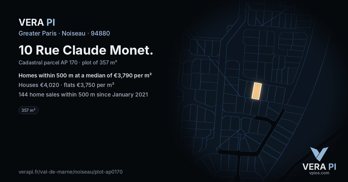 10 Rue Claude Monet, Noiseau at night – the plot lit, the parcels around coloured by the prices near them