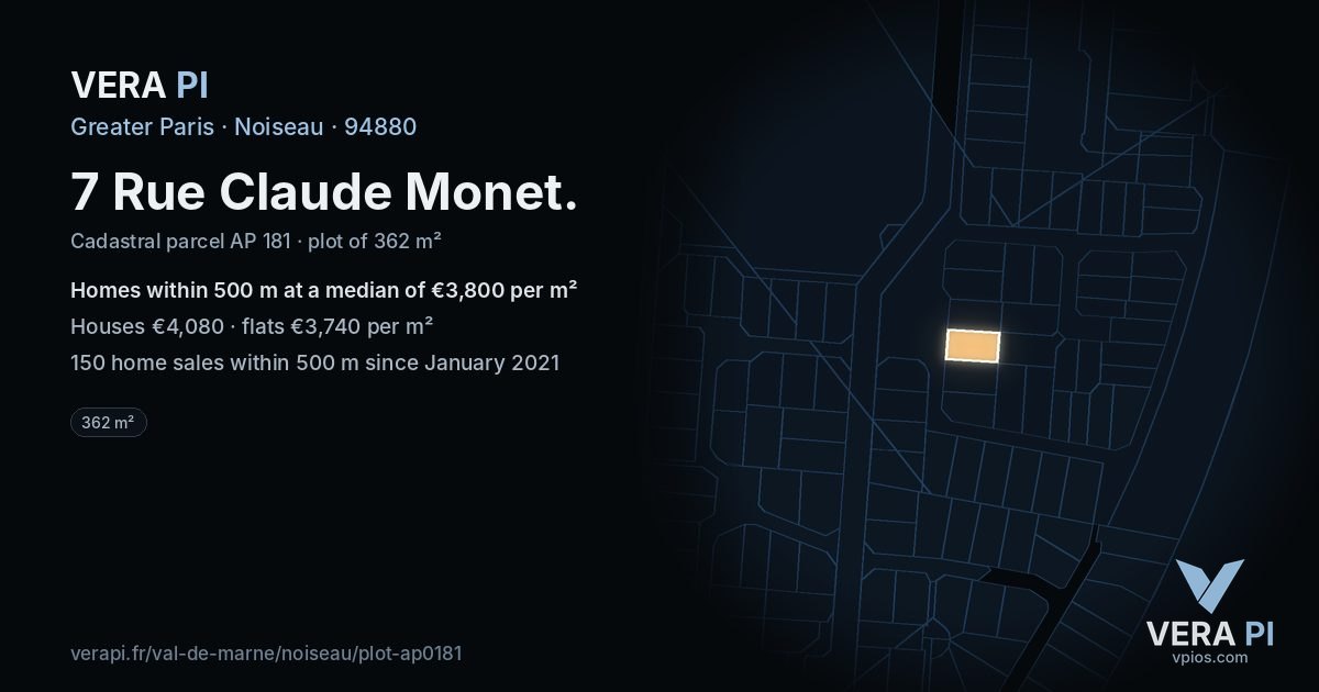 7 Rue Claude Monet, Noiseau at night – the plot lit, the parcels around coloured by the prices near them
