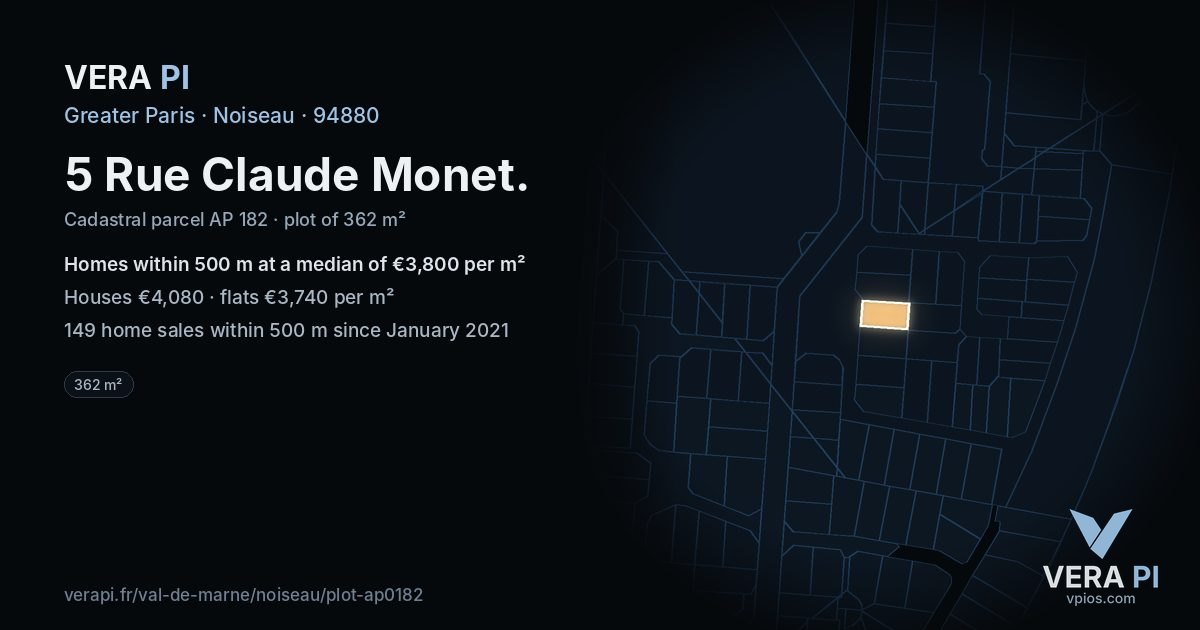 5 Rue Claude Monet, Noiseau at night – the plot lit, the parcels around coloured by the prices near them