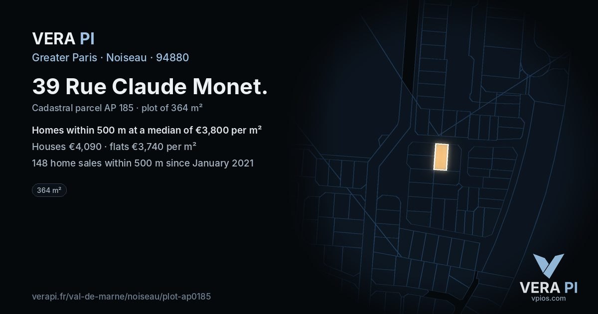 39 Rue Claude Monet, Noiseau at night – the plot lit, the parcels around coloured by the prices near them