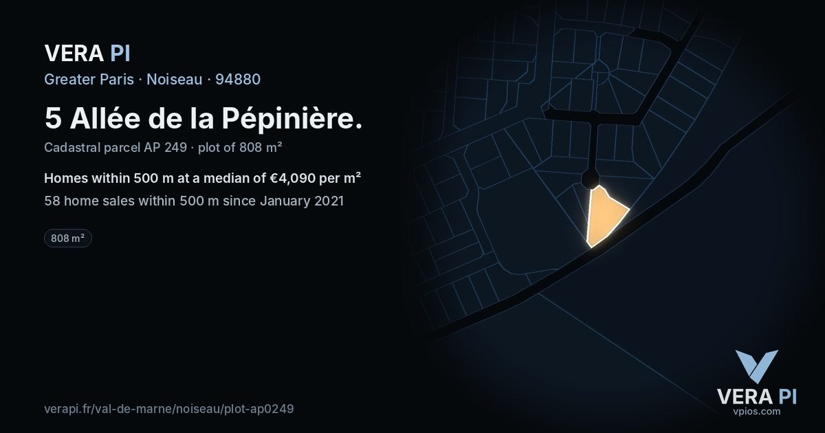 5 Allée de la Pépinière, Noiseau at night – the plot lit, the parcels around coloured by the prices near them