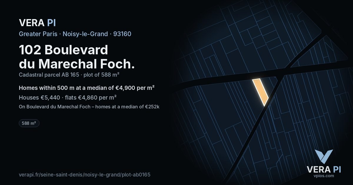 102 Boulevard du Marechal Foch, Noisy-le-Grand at night – the plot lit, the parcels around coloured by the prices near them