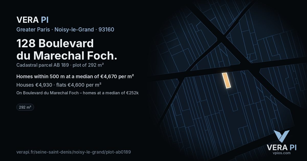 128 Boulevard du Marechal Foch, Noisy-le-Grand at night – the plot lit, the parcels around coloured by the prices near them