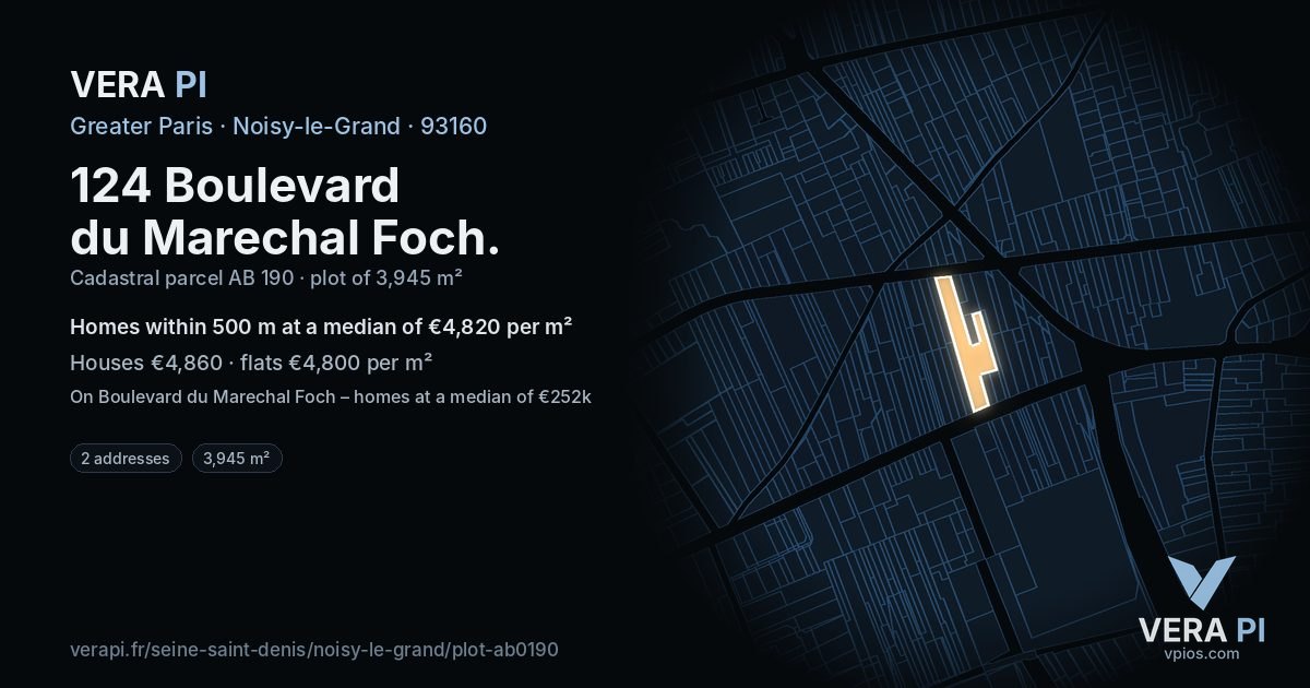 124 Boulevard du Marechal Foch, Noisy-le-Grand at night – the plot lit, the parcels around coloured by the prices near them