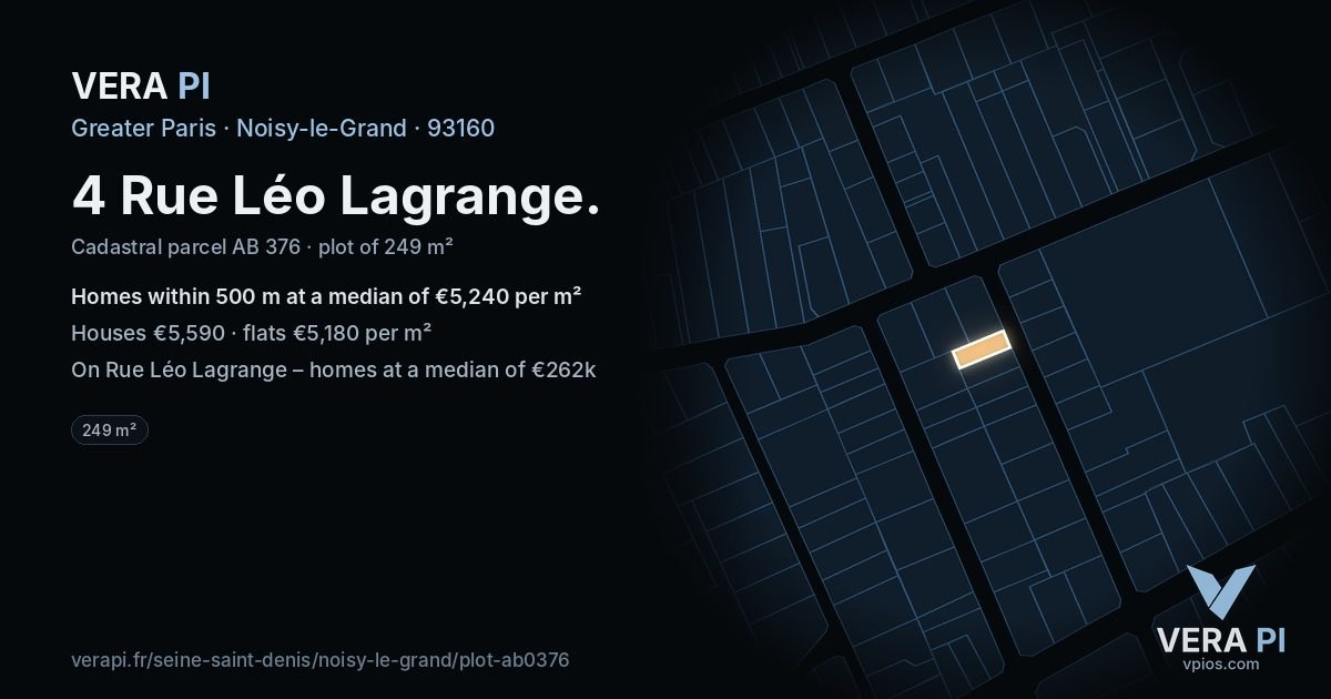4 Rue Léo Lagrange, Noisy-le-Grand at night – the plot lit, the parcels around coloured by the prices near them