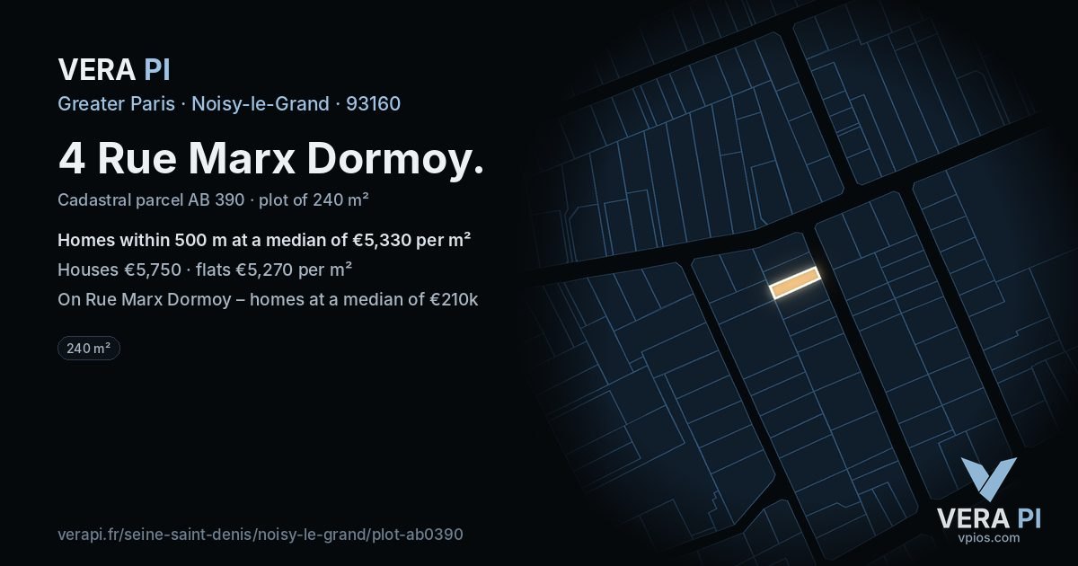 4 Rue Marx Dormoy, Noisy-le-Grand at night – the plot lit, the parcels around coloured by the prices near them