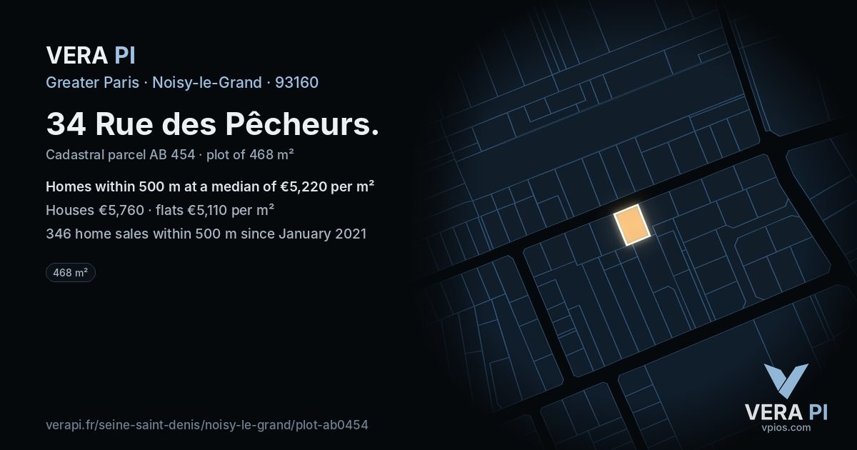 34 Rue des Pêcheurs, Noisy-le-Grand at night – the plot lit, the parcels around coloured by the prices near them