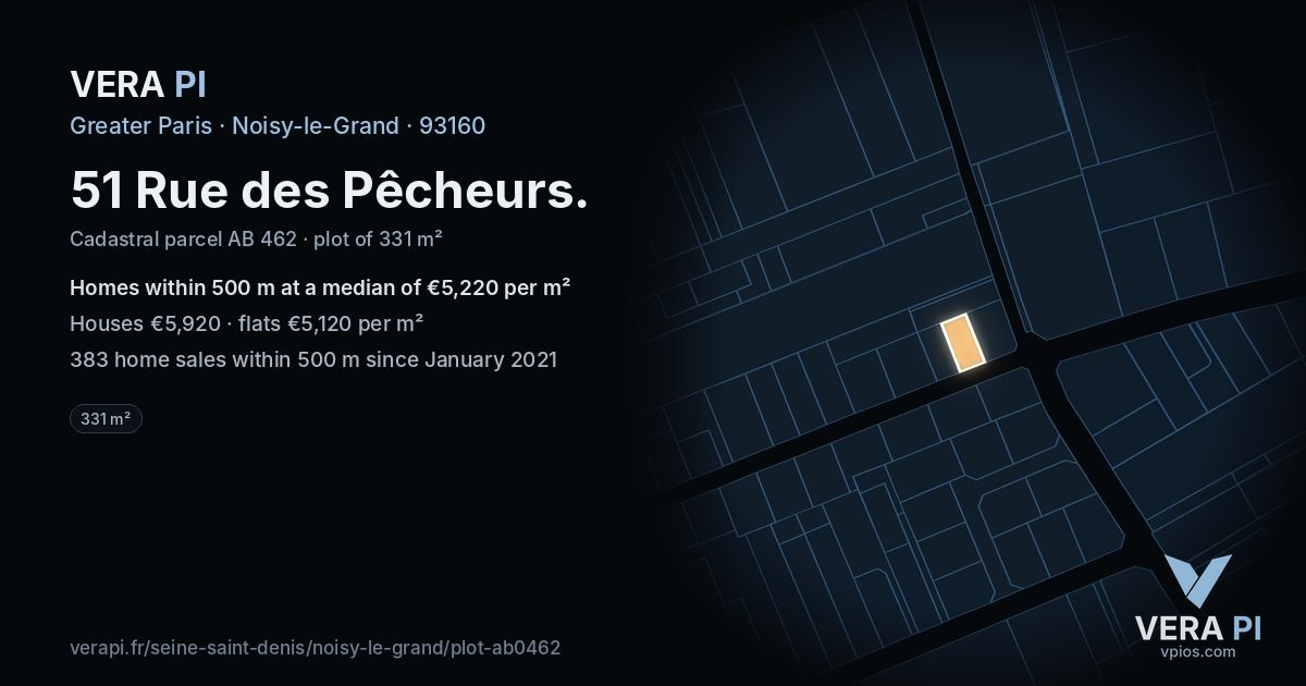 51 Rue des Pêcheurs, Noisy-le-Grand at night – the plot lit, the parcels around coloured by the prices near them