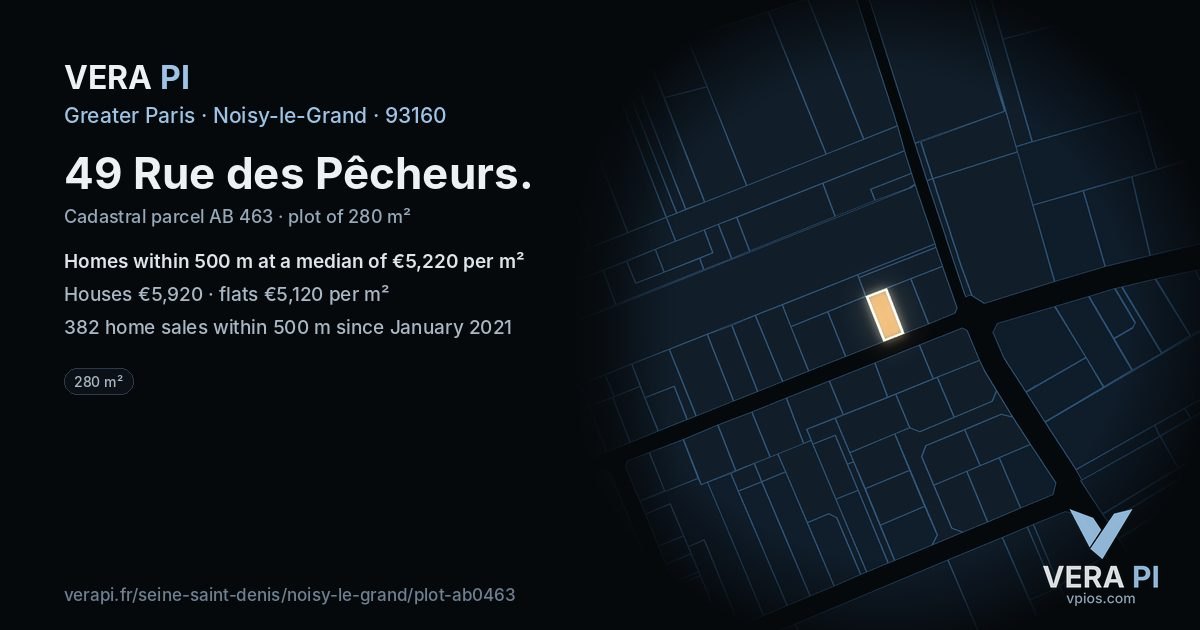 49 Rue des Pêcheurs, Noisy-le-Grand at night – the plot lit, the parcels around coloured by the prices near them