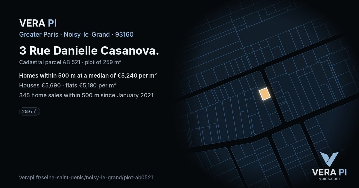 3 Rue Danielle Casanova, Noisy-le-Grand at night – the plot lit, the parcels around coloured by the prices near them