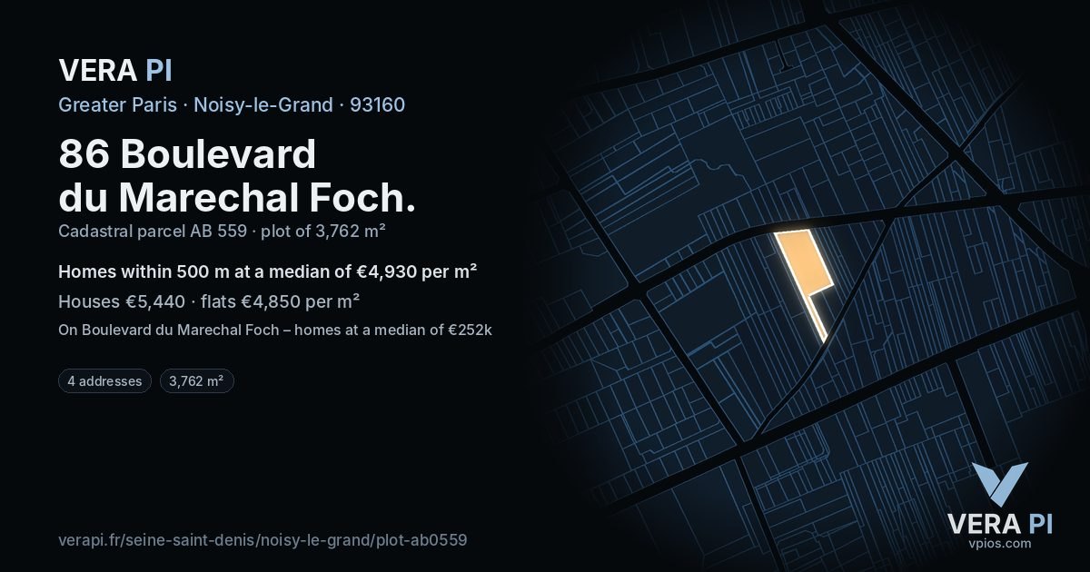 86 Boulevard du Marechal Foch, Noisy-le-Grand at night – the plot lit, the parcels around coloured by the prices near them