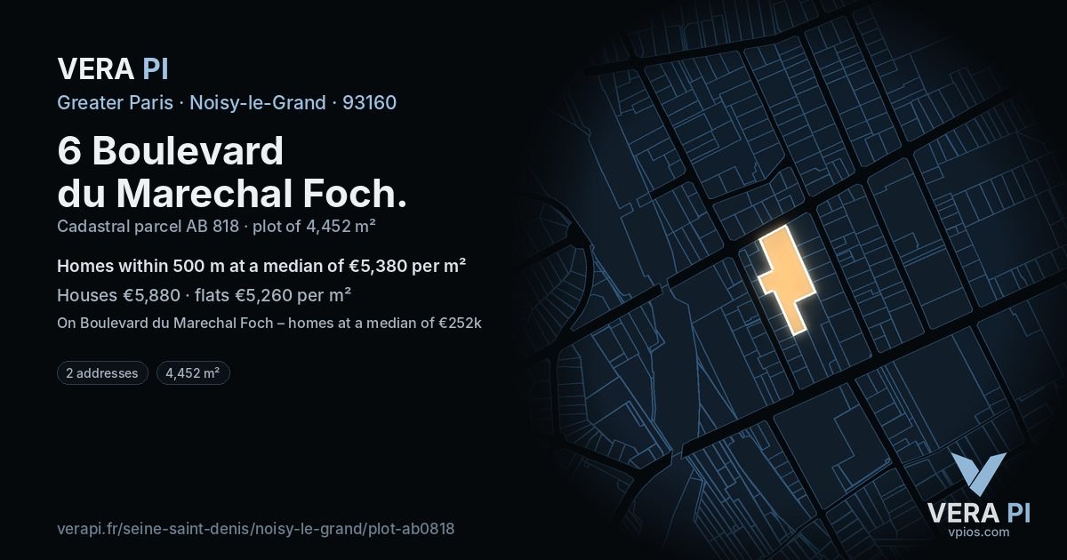 6 Boulevard du Marechal Foch, Noisy-le-Grand at night – the plot lit, the parcels around coloured by the prices near them