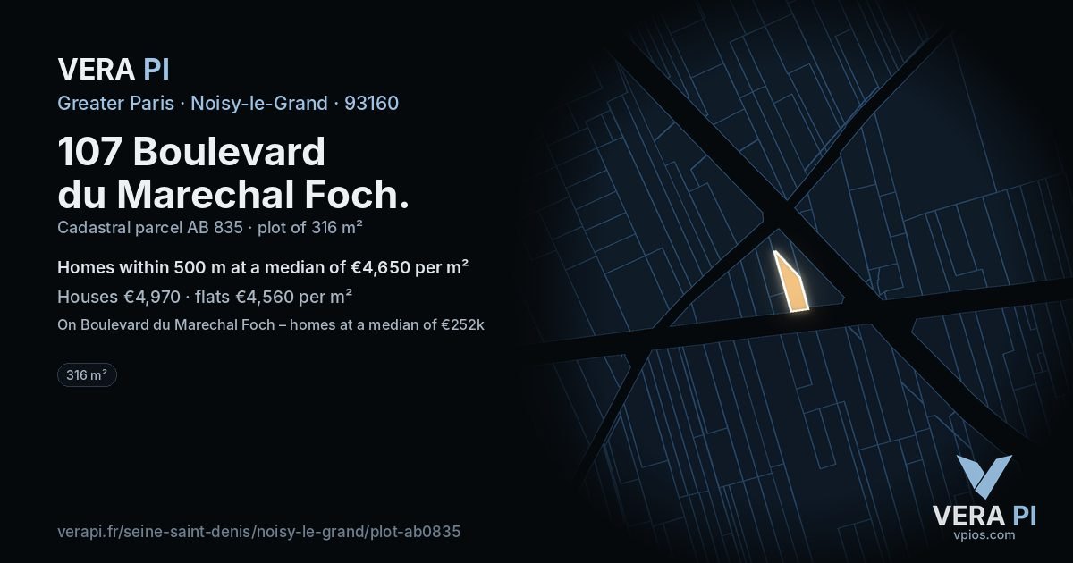 107 Boulevard du Marechal Foch, Noisy-le-Grand at night – the plot lit, the parcels around coloured by the prices near them