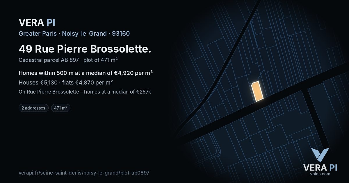 49 Rue Pierre Brossolette, Noisy-le-Grand at night – the plot lit, the parcels around coloured by the prices near them