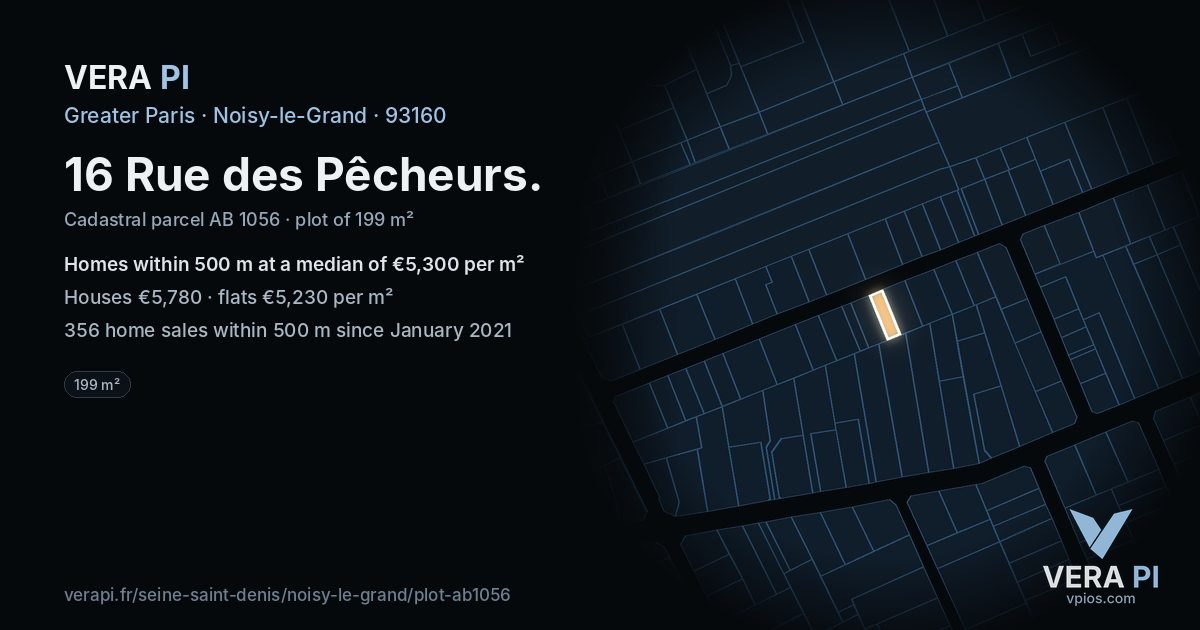 16 Rue des Pêcheurs, Noisy-le-Grand at night – the plot lit, the parcels around coloured by the prices near them