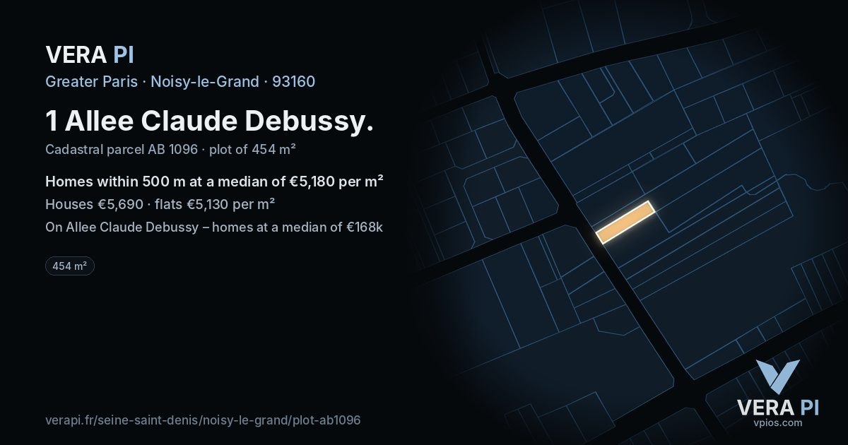 1 Allee Claude Debussy, Noisy-le-Grand at night – the plot lit, the parcels around coloured by the prices near them