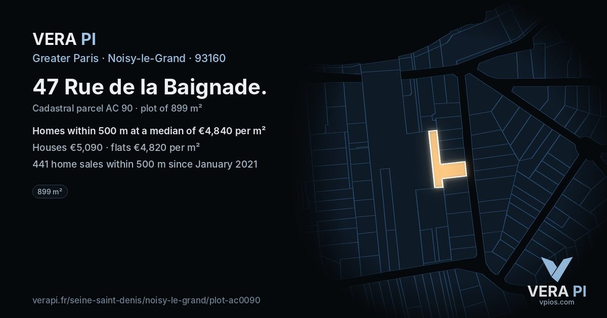 47 Rue de la Baignade, Noisy-le-Grand at night – the plot lit, the parcels around coloured by the prices near them