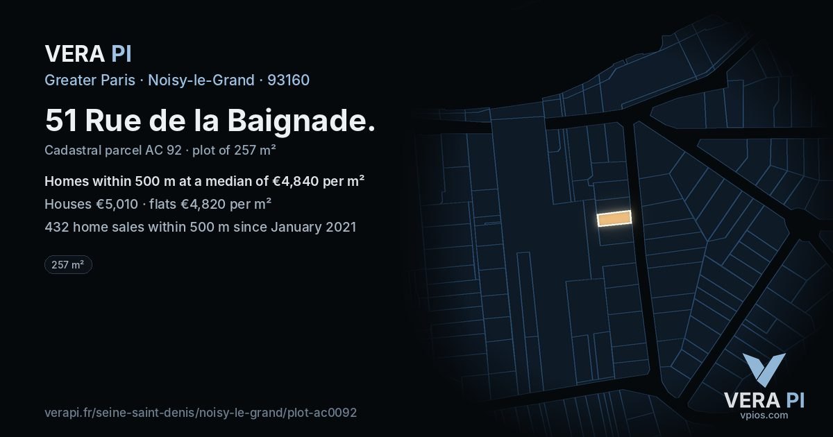 51 Rue de la Baignade, Noisy-le-Grand at night – the plot lit, the parcels around coloured by the prices near them