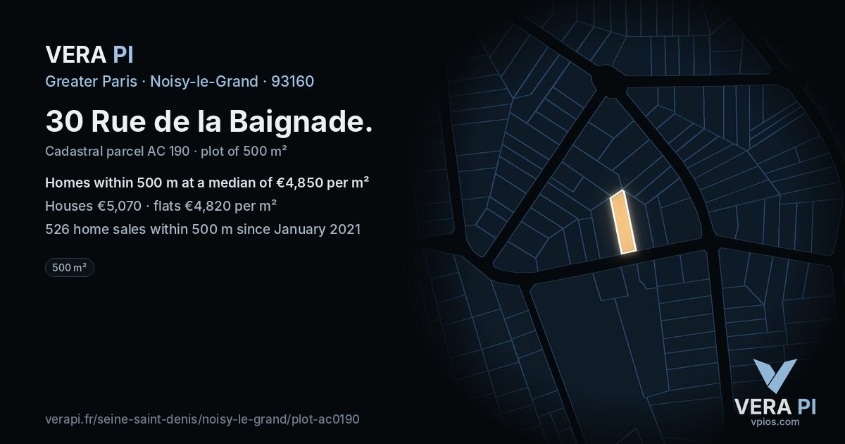 30 Rue de la Baignade, Noisy-le-Grand at night – the plot lit, the parcels around coloured by the prices near them