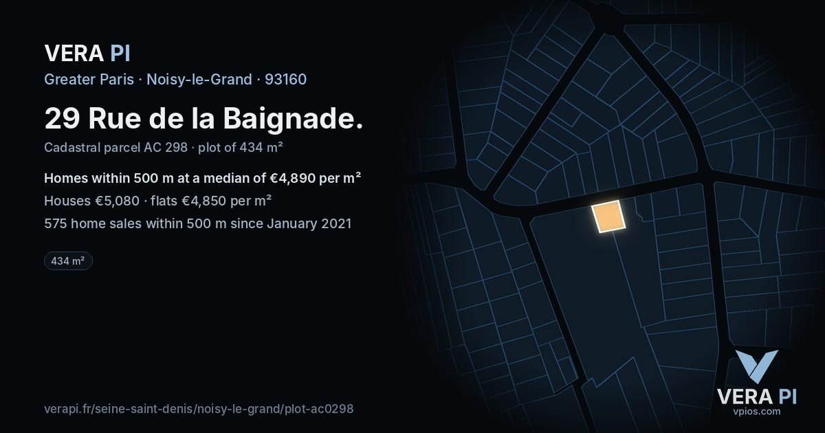 29 Rue de la Baignade, Noisy-le-Grand at night – the plot lit, the parcels around coloured by the prices near them