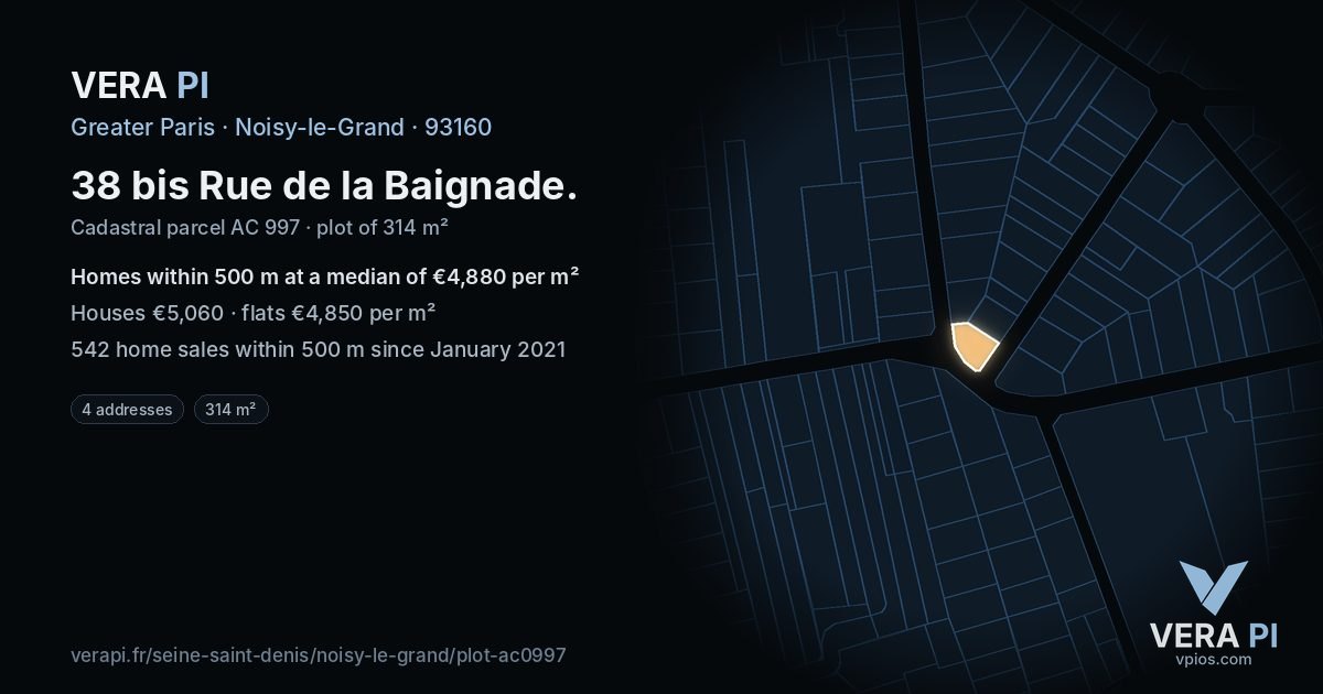 38 bis Rue de la Baignade, Noisy-le-Grand at night – the plot lit, the parcels around coloured by the prices near them