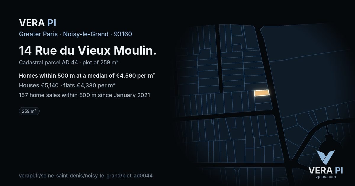 14 Rue du Vieux Moulin, Noisy-le-Grand at night – the plot lit, the parcels around coloured by the prices near them