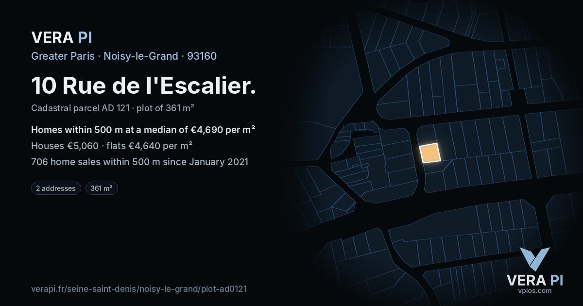 10 Rue de l'Escalier, Noisy-le-Grand at night – the plot lit, the parcels around coloured by the prices near them