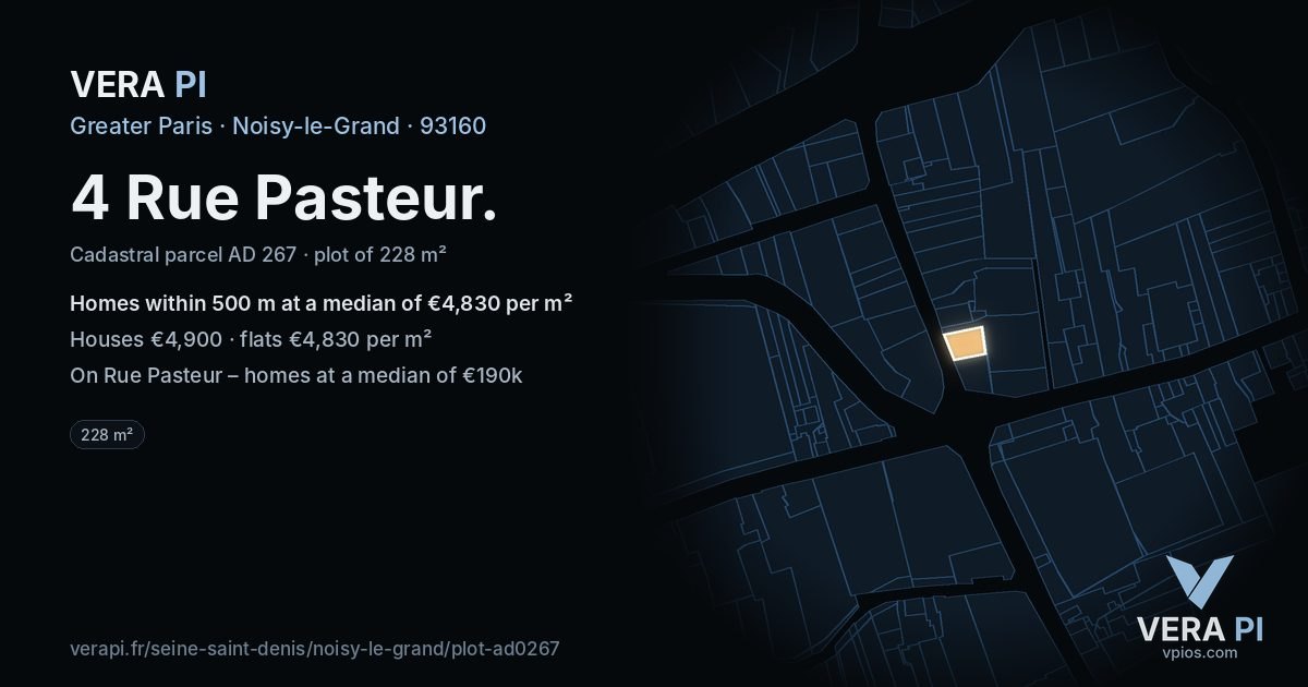 4 Rue Pasteur, Noisy-le-Grand at night – the plot lit, the parcels around coloured by the prices near them