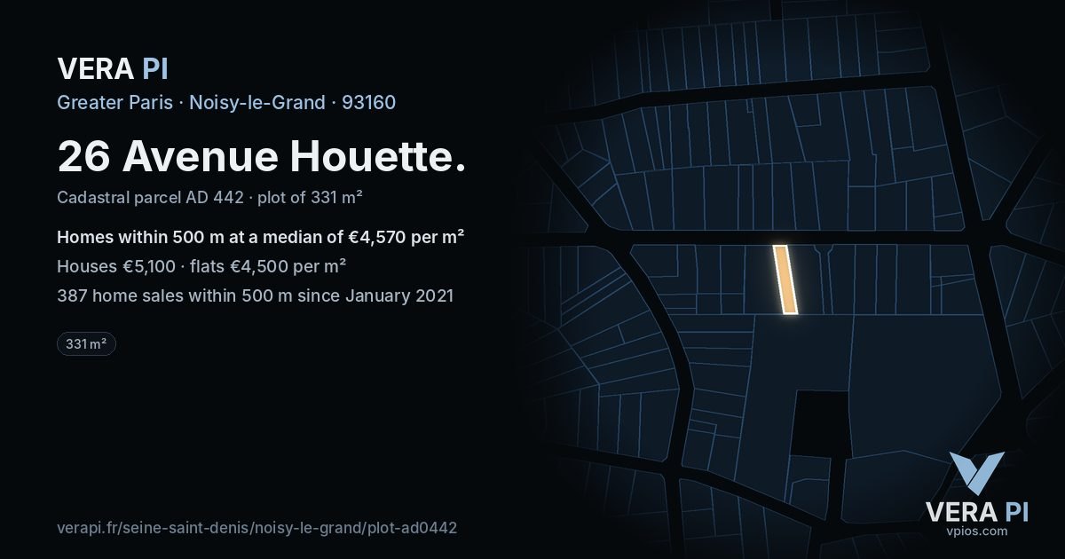 26 Avenue Houette, Noisy-le-Grand at night – the plot lit, the parcels around coloured by the prices near them