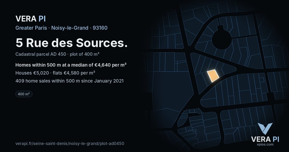 5 Rue des Sources, Noisy-le-Grand at night – the plot lit, the parcels around coloured by the prices near them